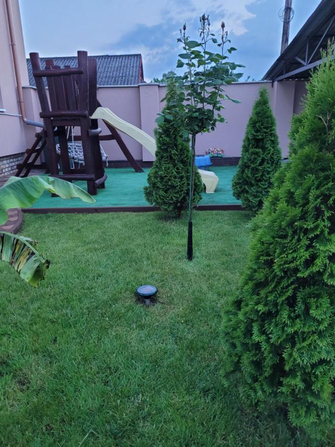 Anda Vendeghaz Hotel Harkany Bagian luar foto